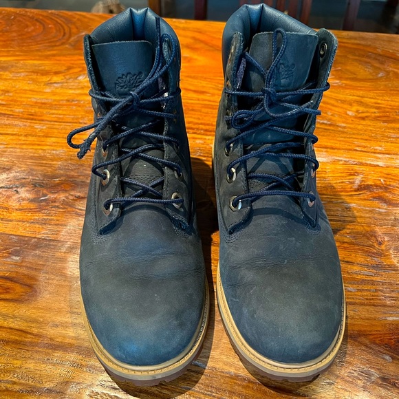 Navy Blue Timberlands Men’s size 7/Women’s size 9. - Picture 1 of 6